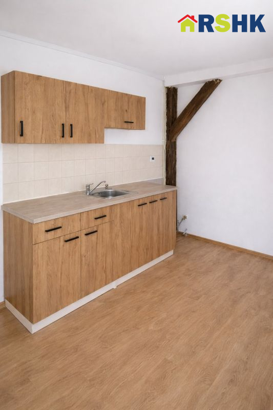 Pronájem bytu 2+1 v centru města