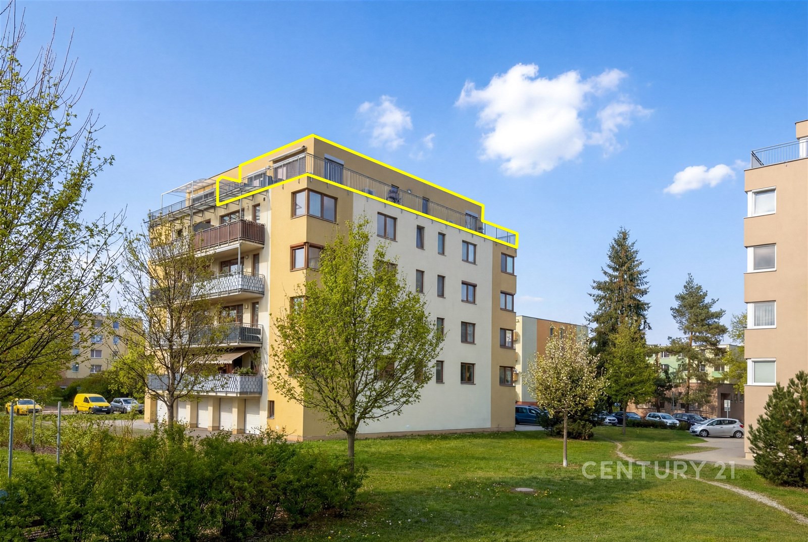 Pohled na horní patro bytu 