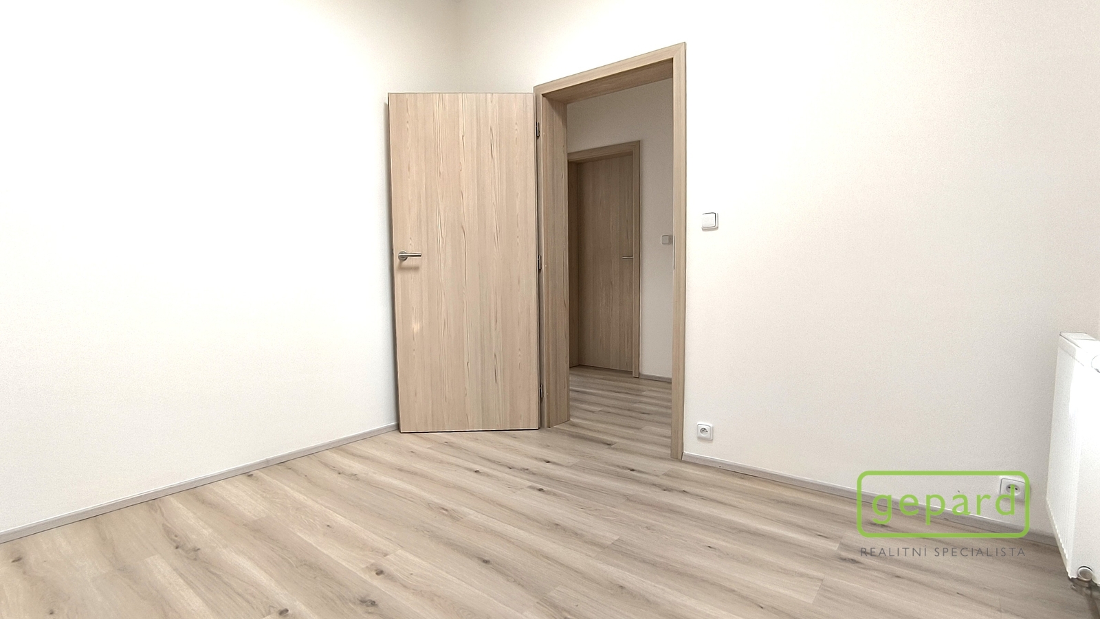 Pokoj se střešním oknem