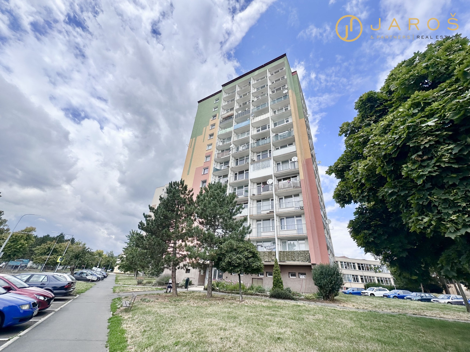 20250731_105407396_iOS