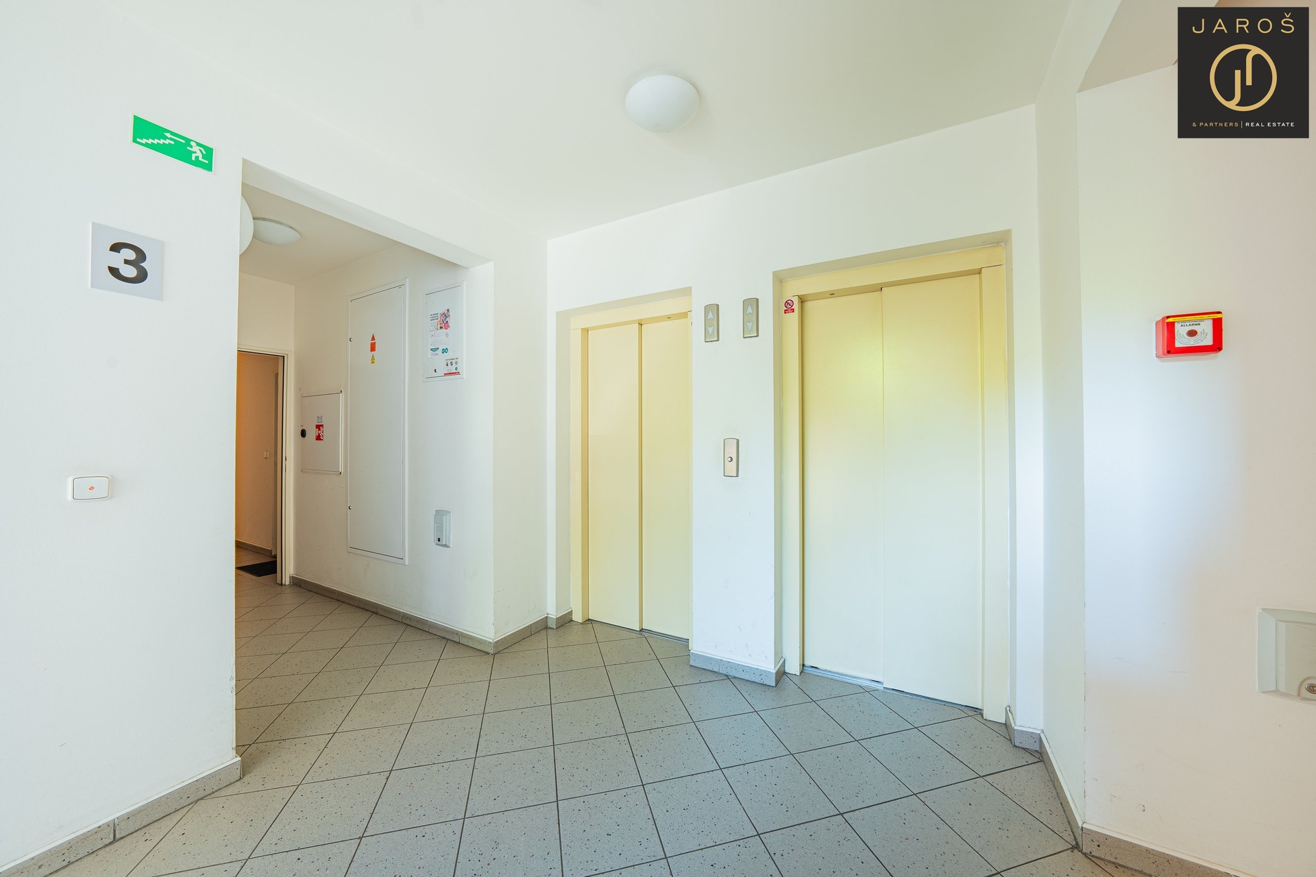 DSC09443-HDR