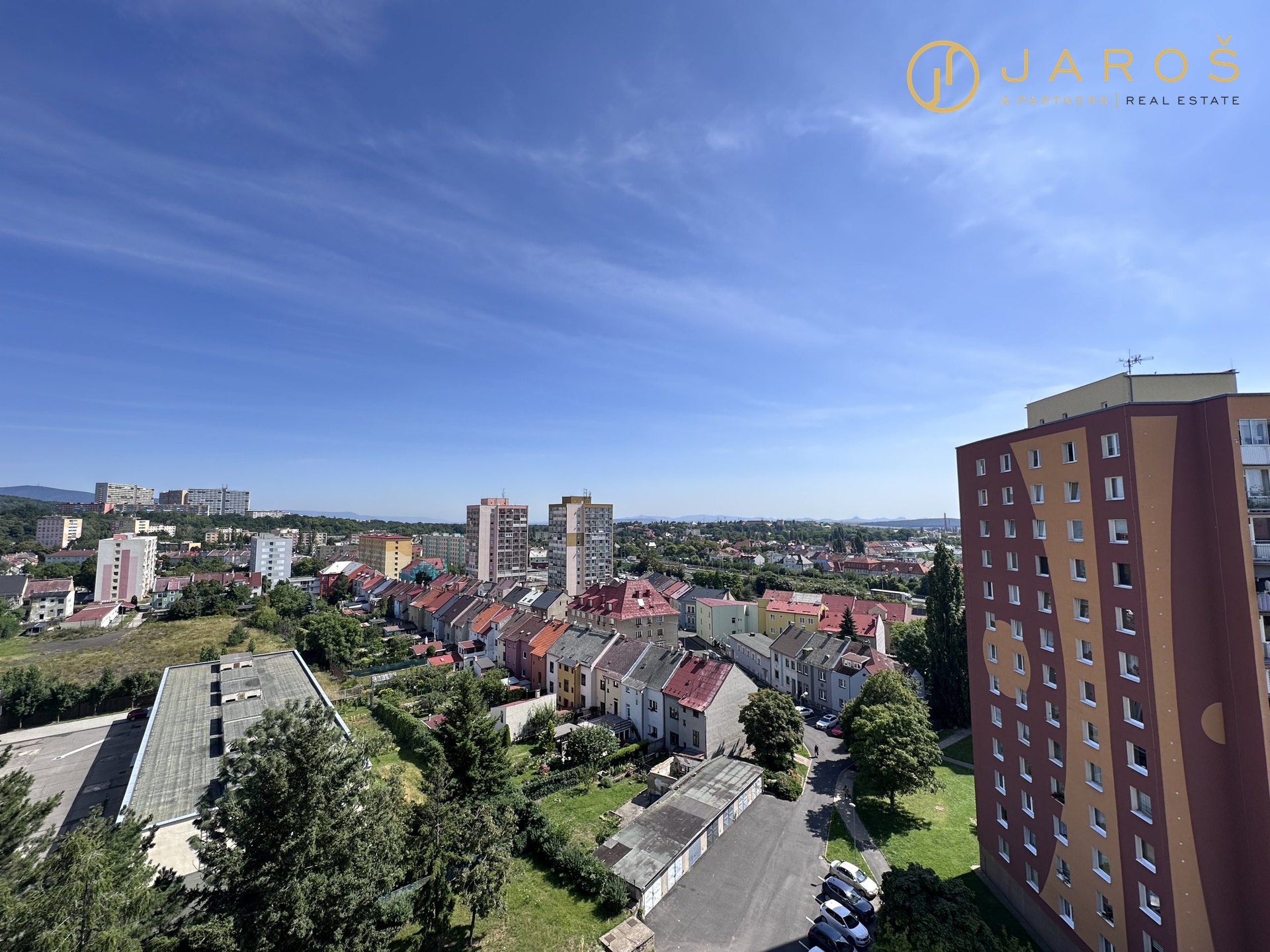 20250807_093802155_iOS