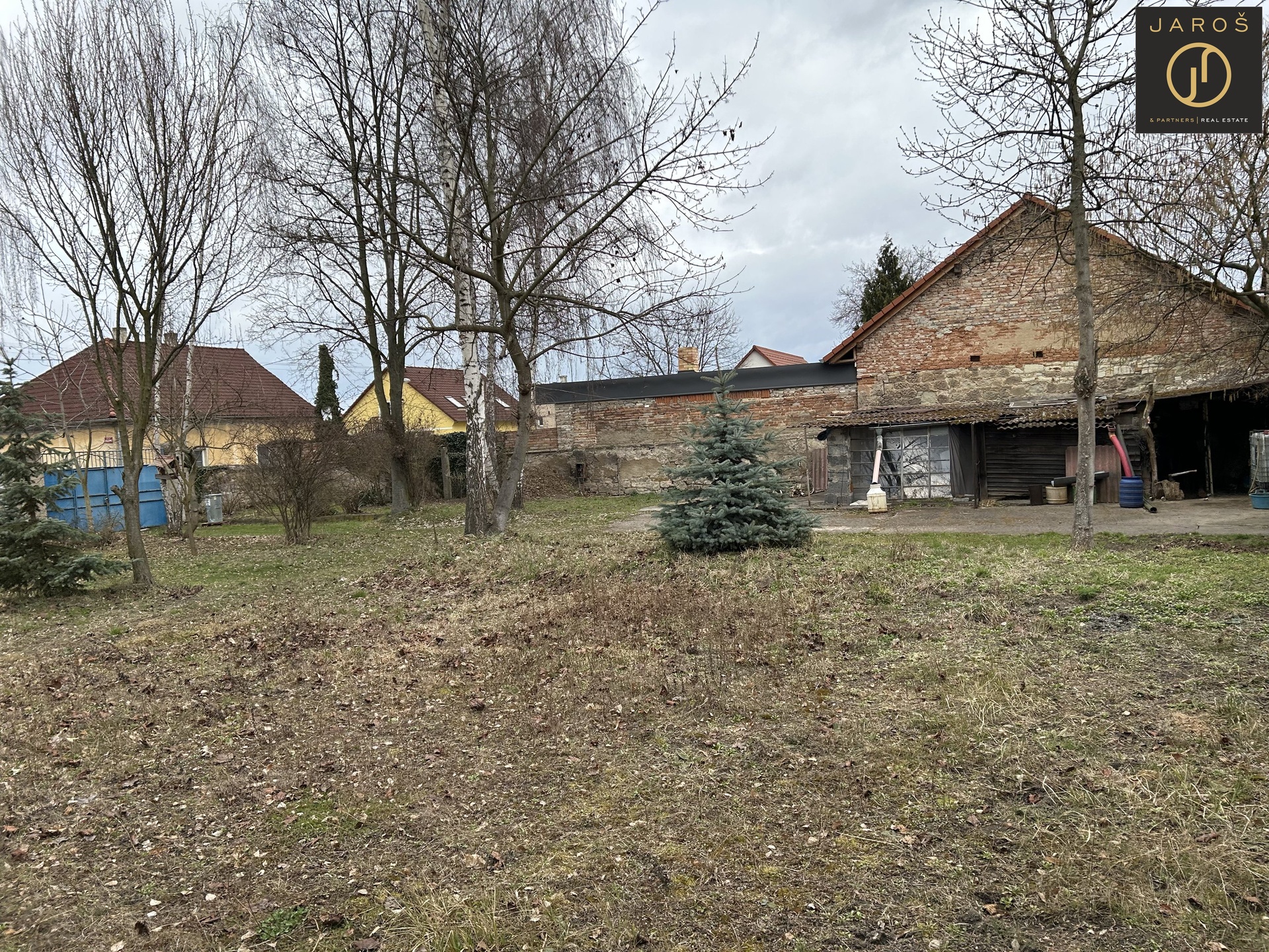 606B9D74-0F33-448D-98B5-A6D6AD228F30