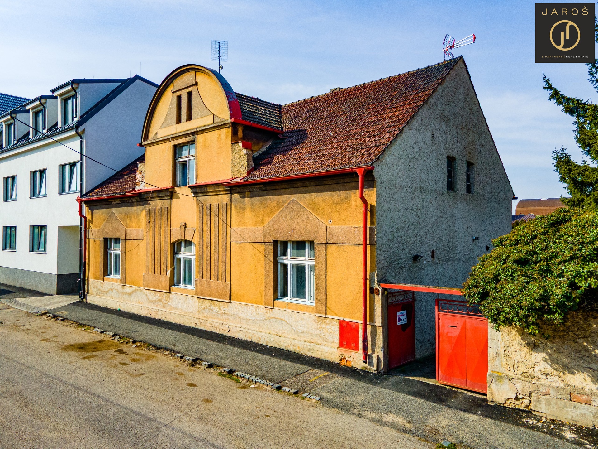 Prodej rodinného domu 134 m² – pohled 2