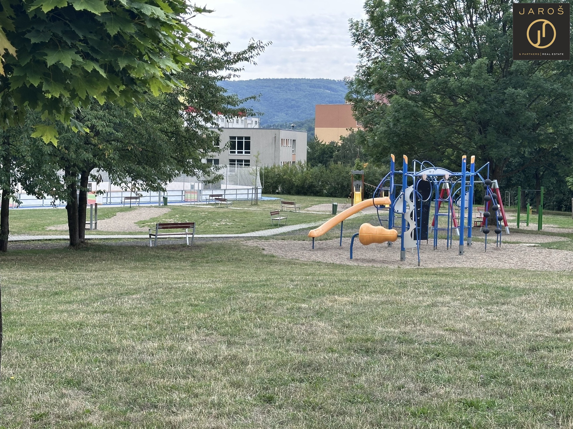 20250809_090844095_iOS