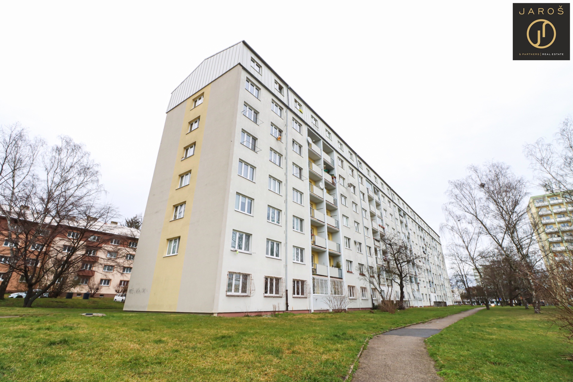 3ED6716F-F265-4371-9CCC-F9312BB42482