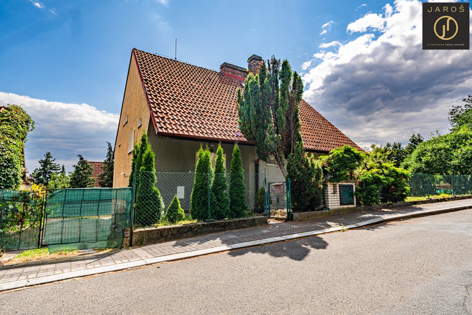 5+1 House in Lidice, okres Kladno – pohled 2
