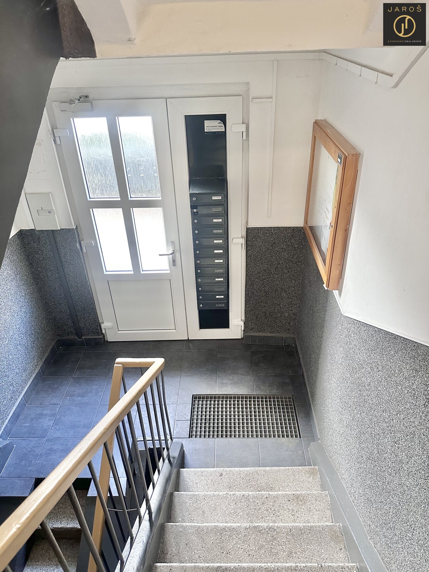 20251024_113250141_iOS