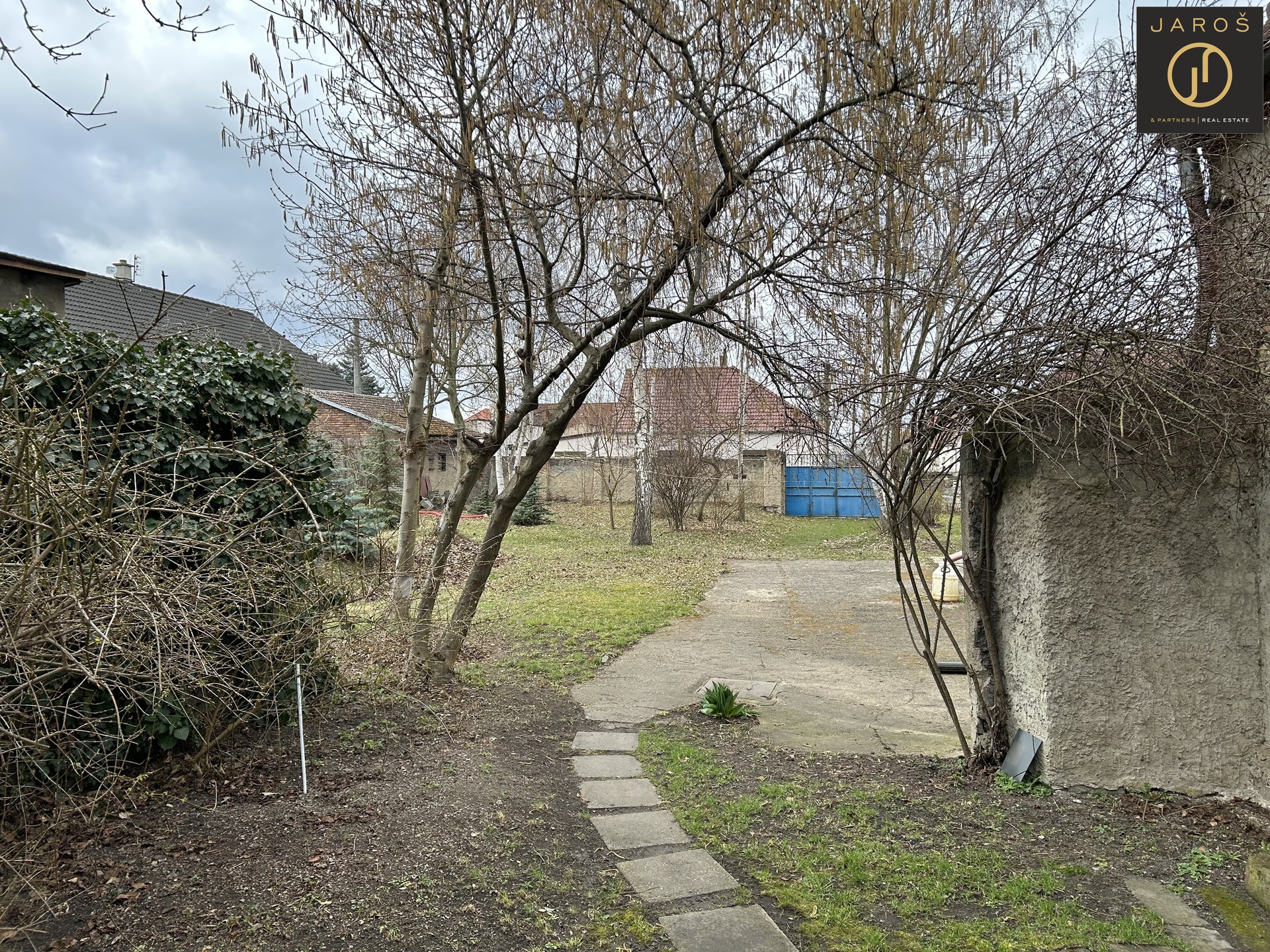 38606C2B-46C6-4336-801E-BC597DF78610