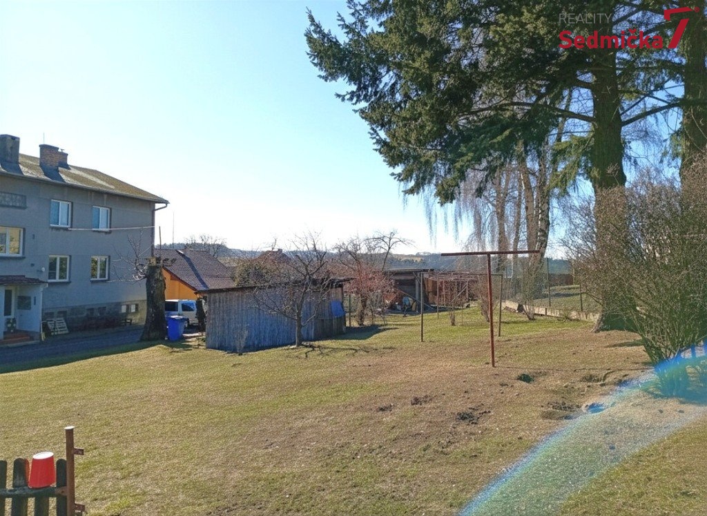 ee0dc337-c64a-4adb-8130-f64719c3db47