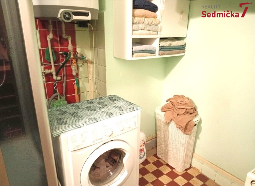 ca30cc70-fb67-4bb9-a96a-9d621b16bcfc