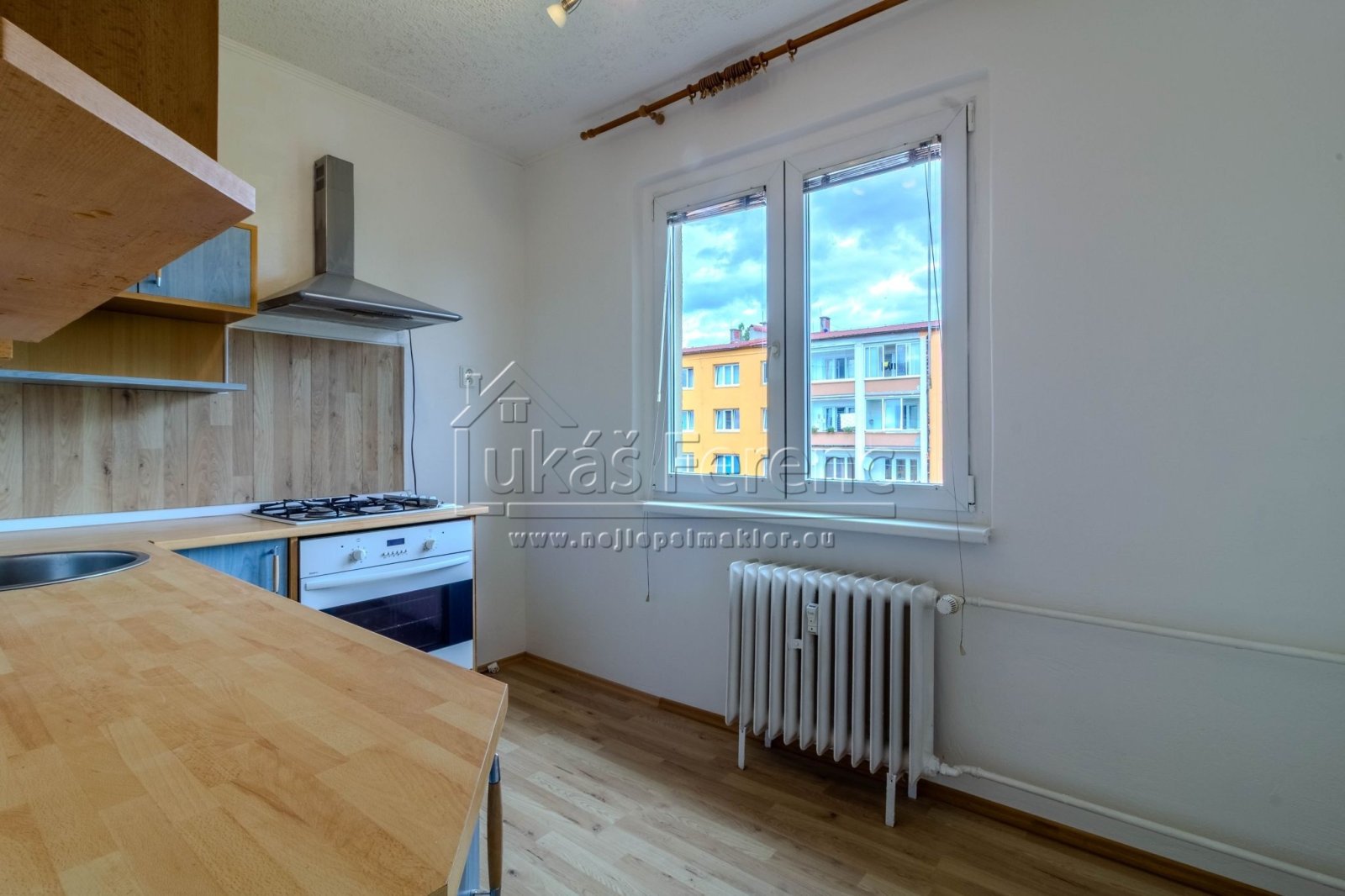 Prodej bytu 3+1, 70 m², Kadaň, ul. Budovatelů