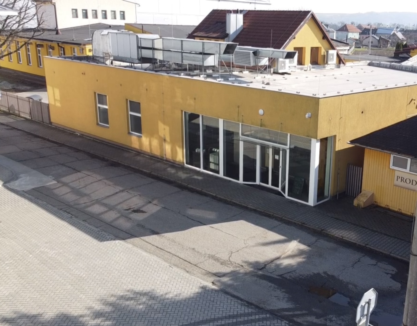 Sídlo firmy Dolní Benešov wwwSALESGROUPcz (6).jpg