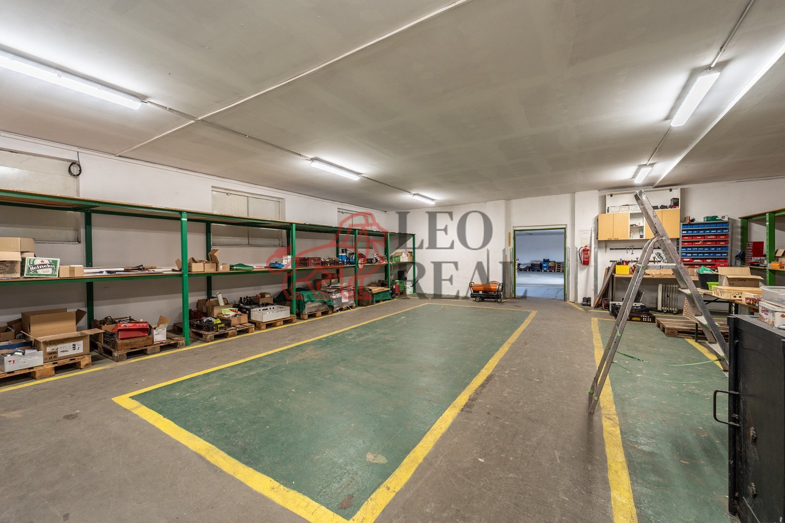 Sklad areál, Sivtavy (9).jpg