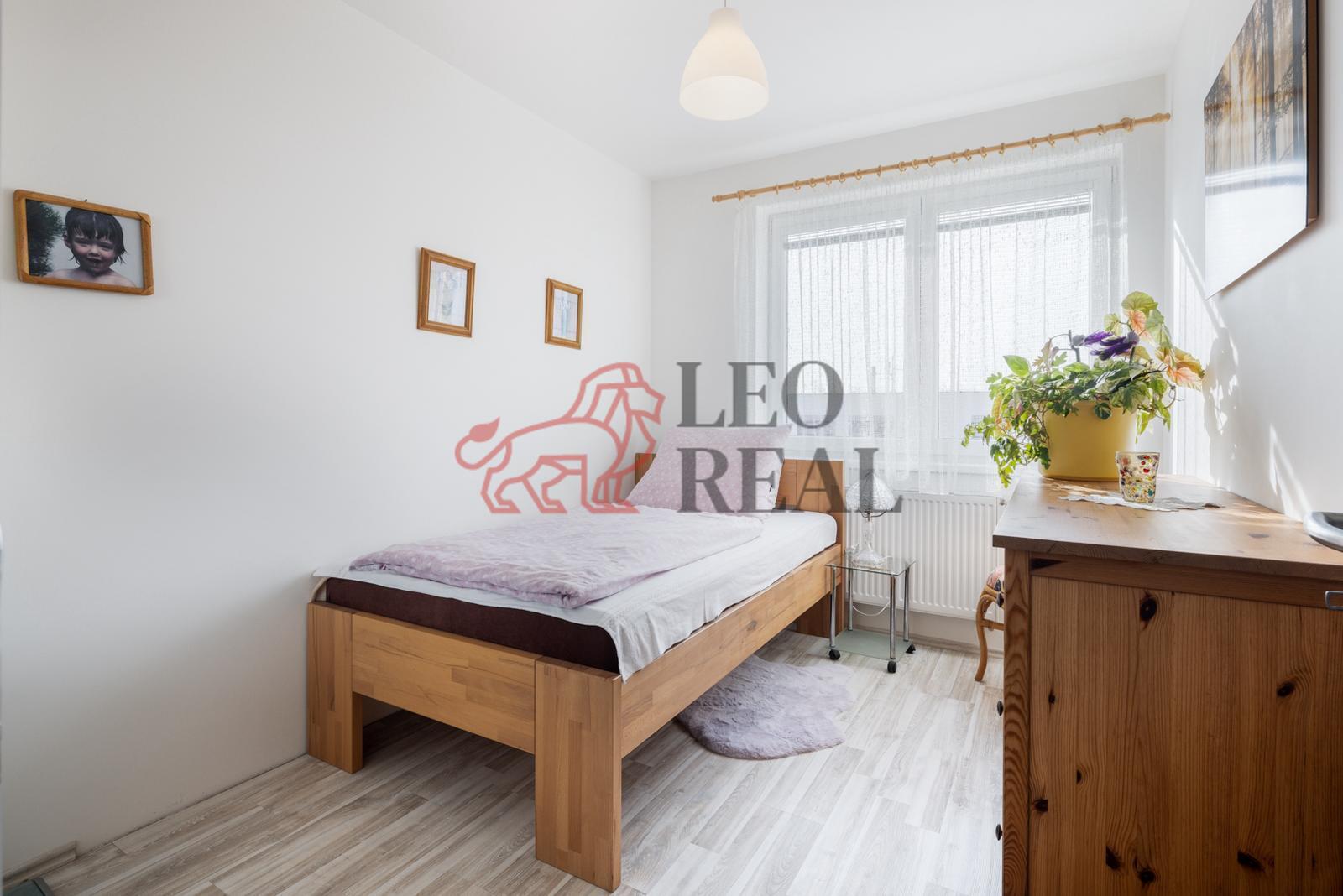 WhatsApp Image 2025-10-21 at 14.22.15.jpeg