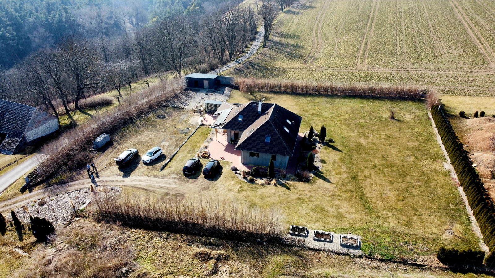 dji_fly_20250307_133724_77_1741352078427_photo_opt