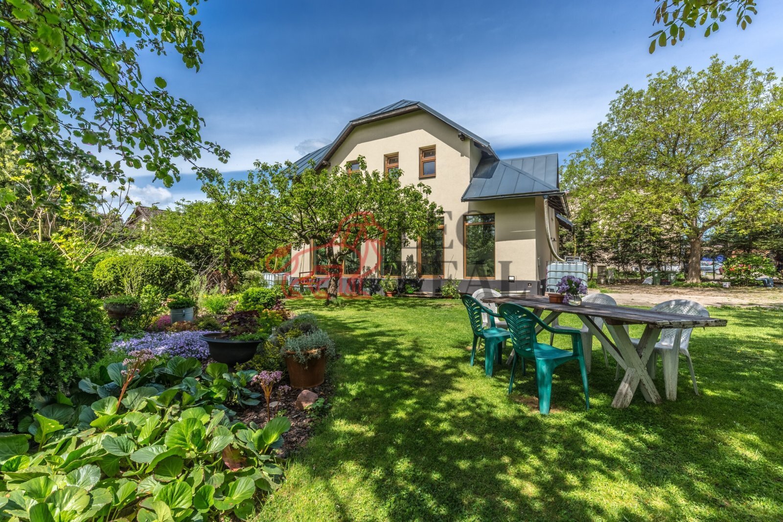 WE6A8508-HDR.jpg