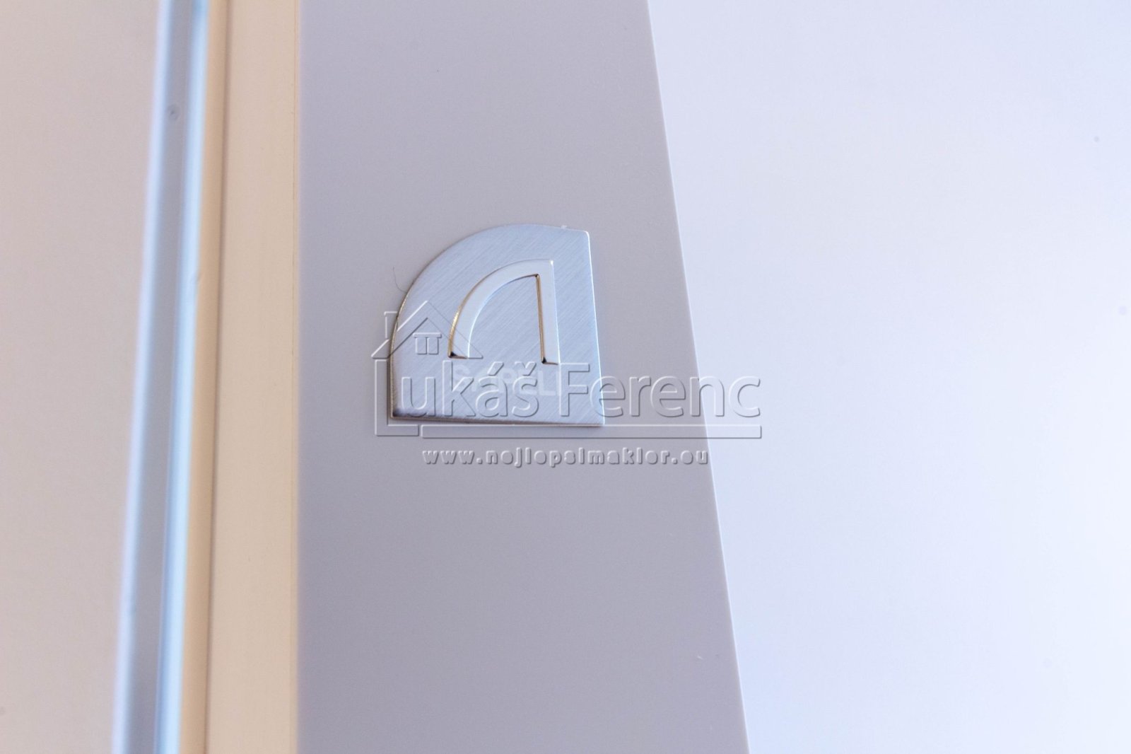 Pronájem bytu, 2+kk, 60 m&sup2;, Lotyšská, Praha -