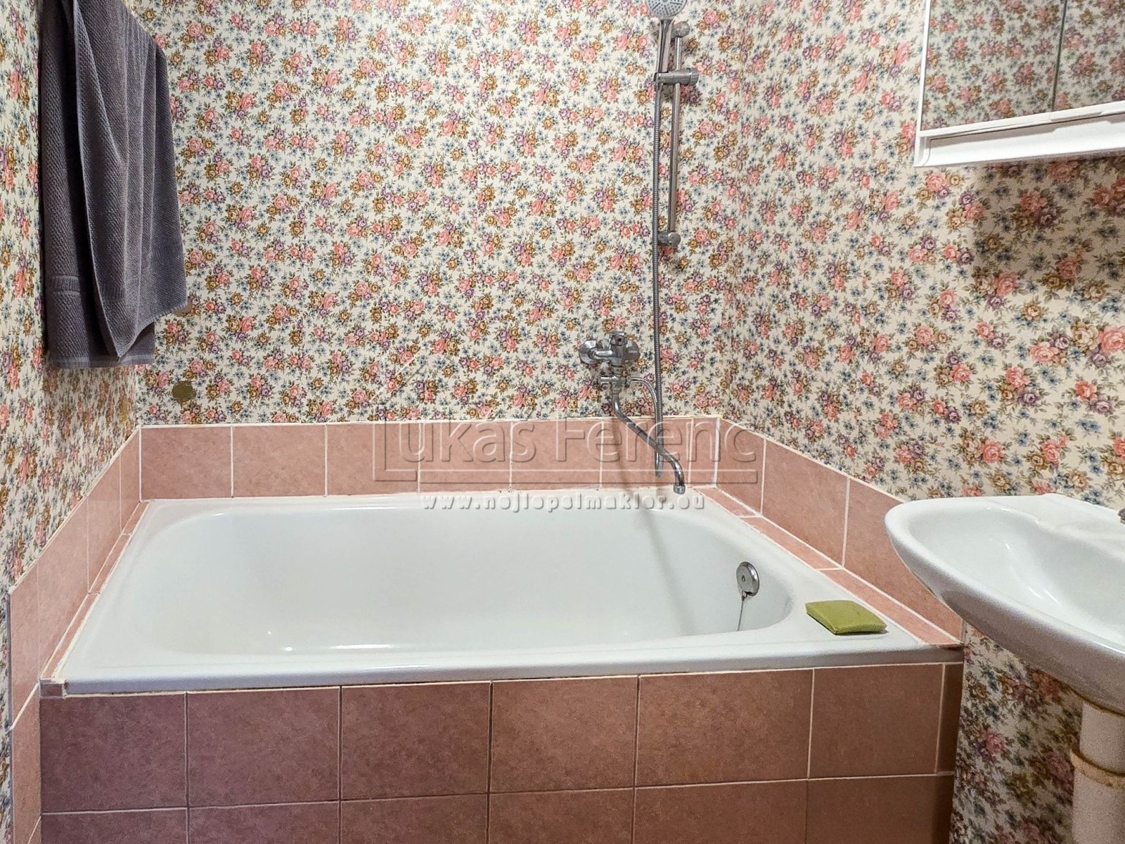 Pronájem, byt 3+1, Ústí nad Labem-1ě.jpg