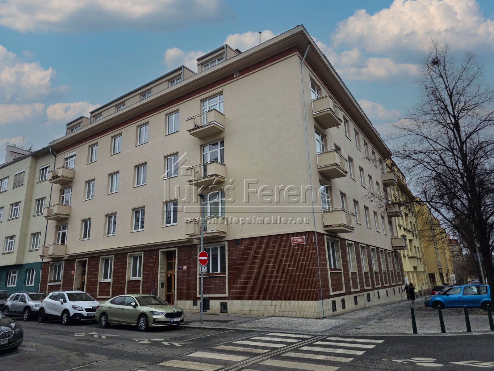 Pronájem bytu, 2+kk, 60 m&sup2;, Lotyšská, Praha -