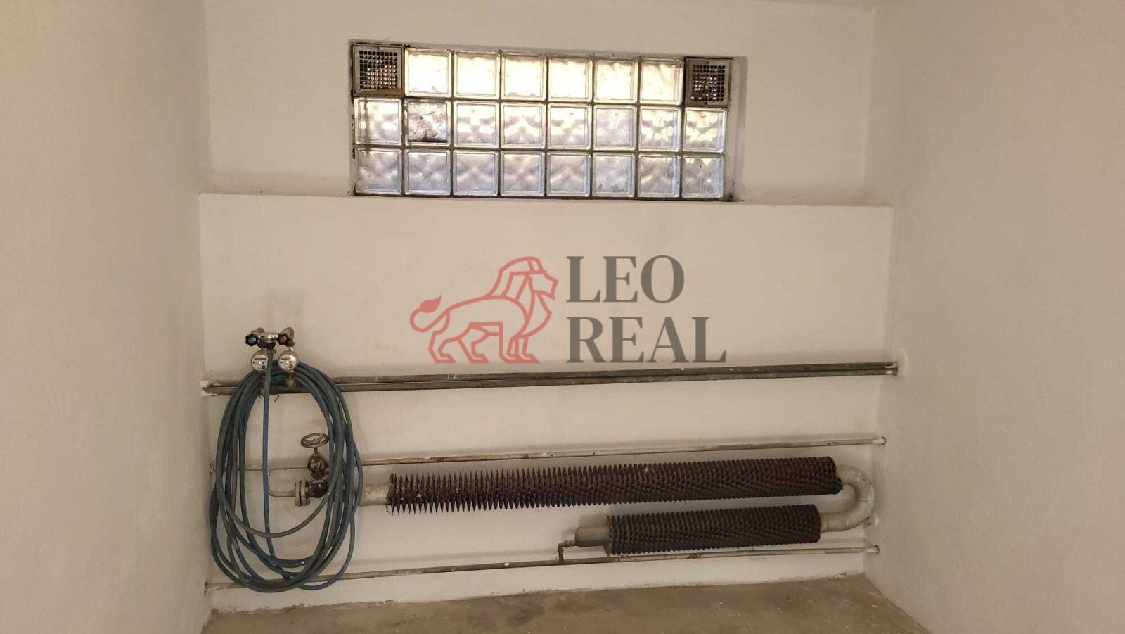 garáž cestička 7.jpg