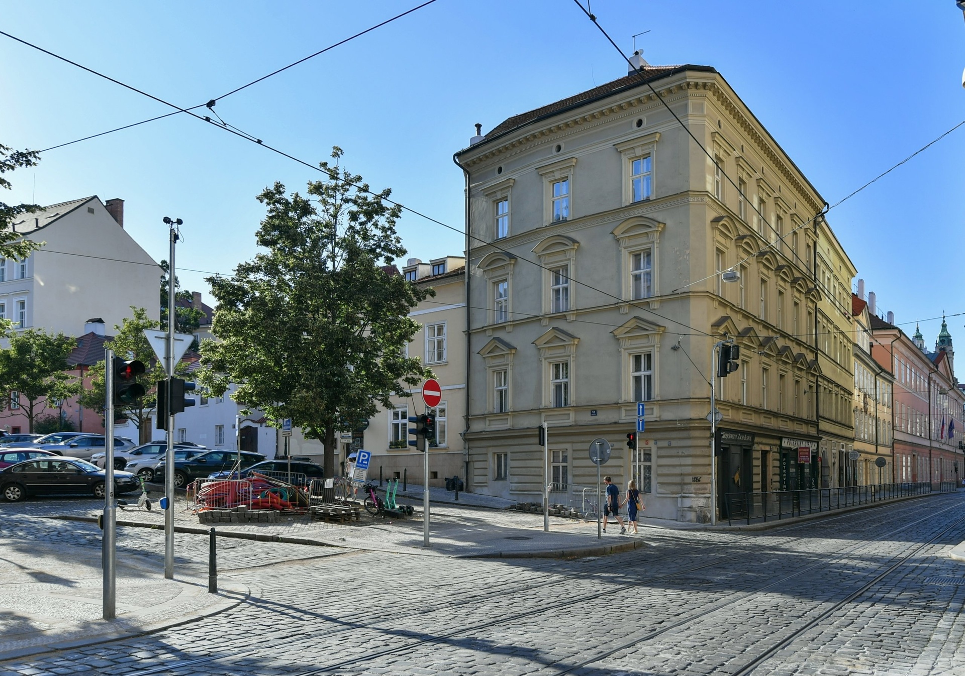 PEG_2446