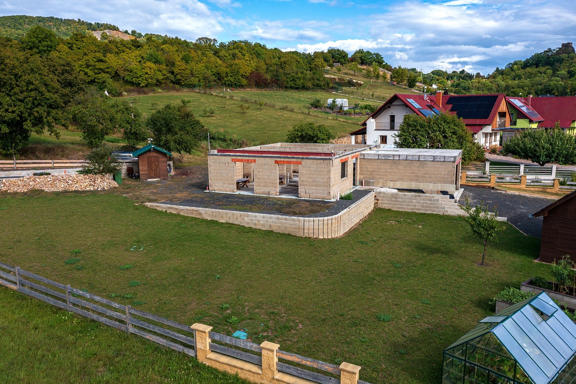 Pozemek Kamýk_24