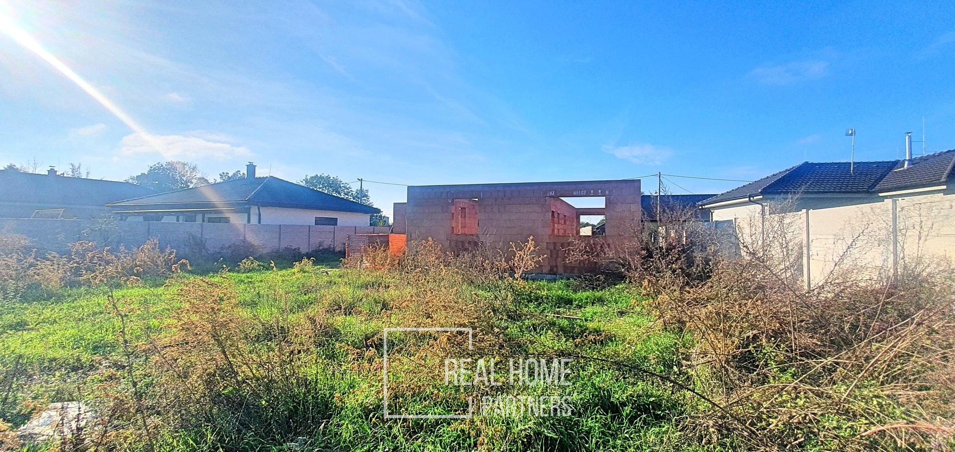 20241007_155741_Fotor