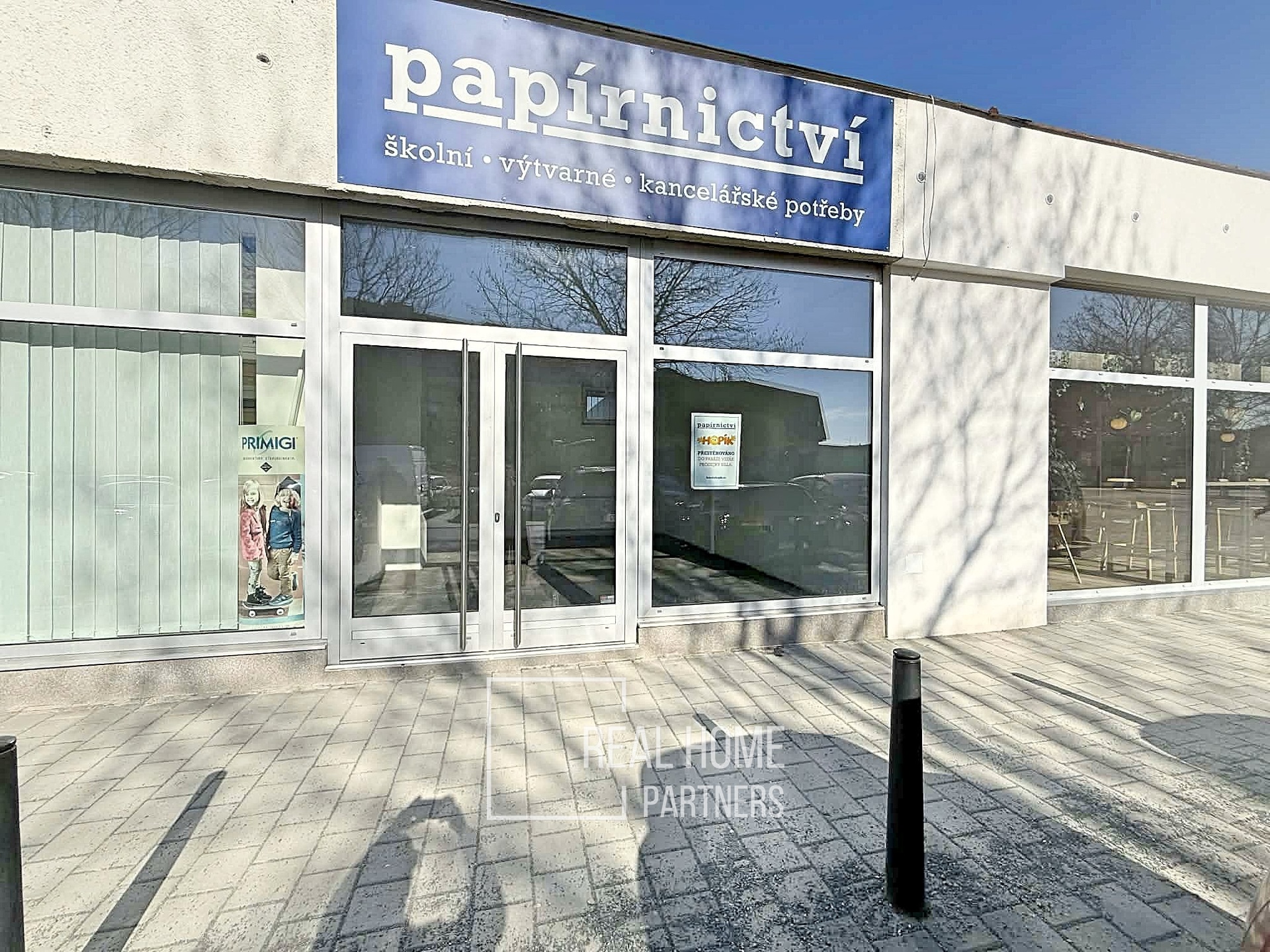 4a0af60d-ab93-4592-bbc3-19d0d123e195_Fotor