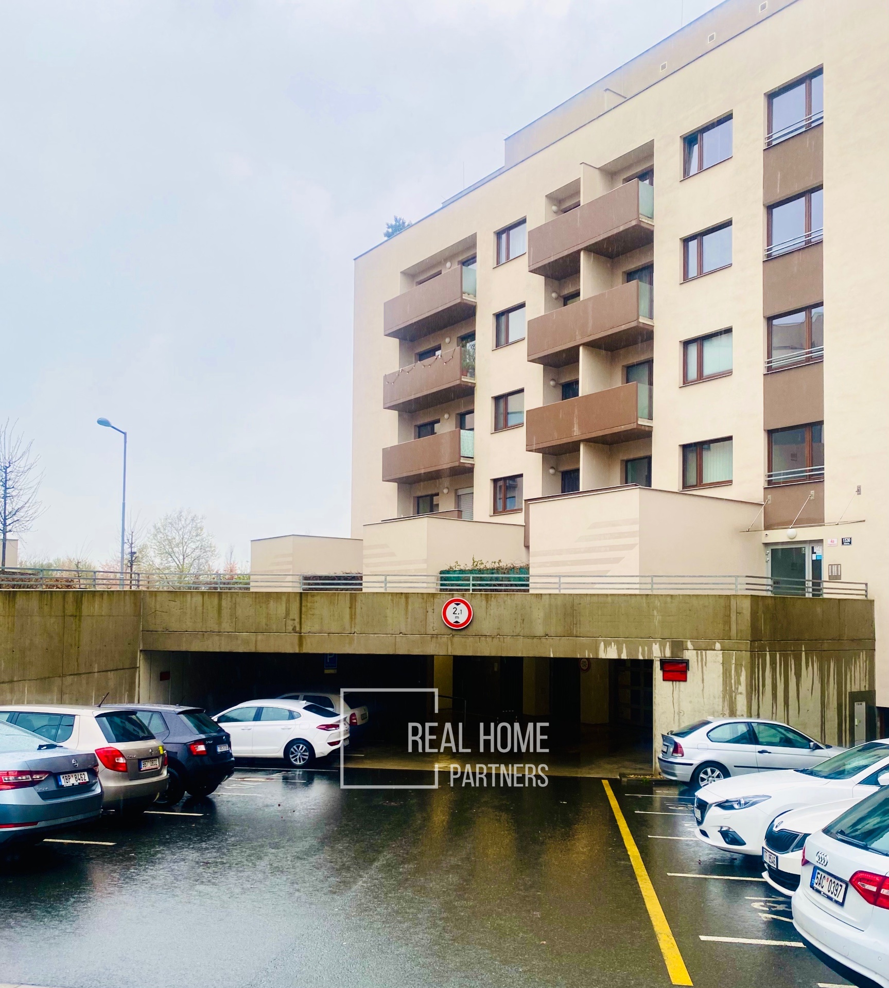 9A88CCE1-DC19-4265-8187-054625734F07