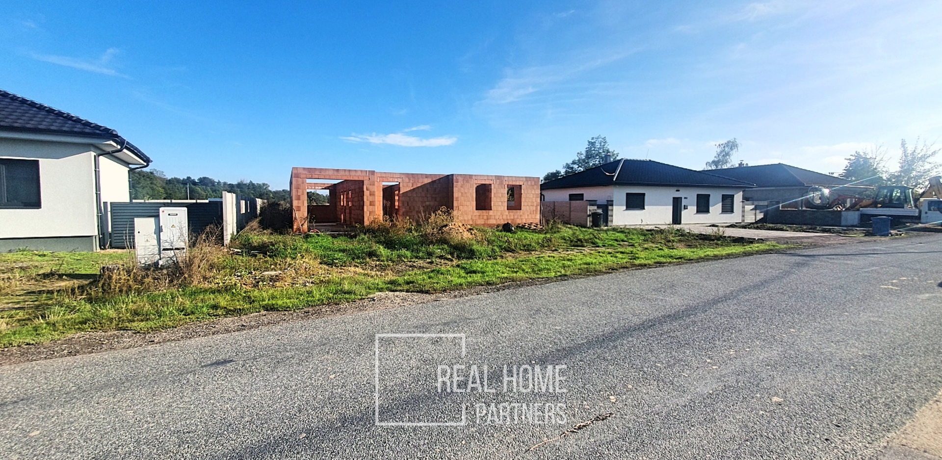 20241007_155557_Fotor