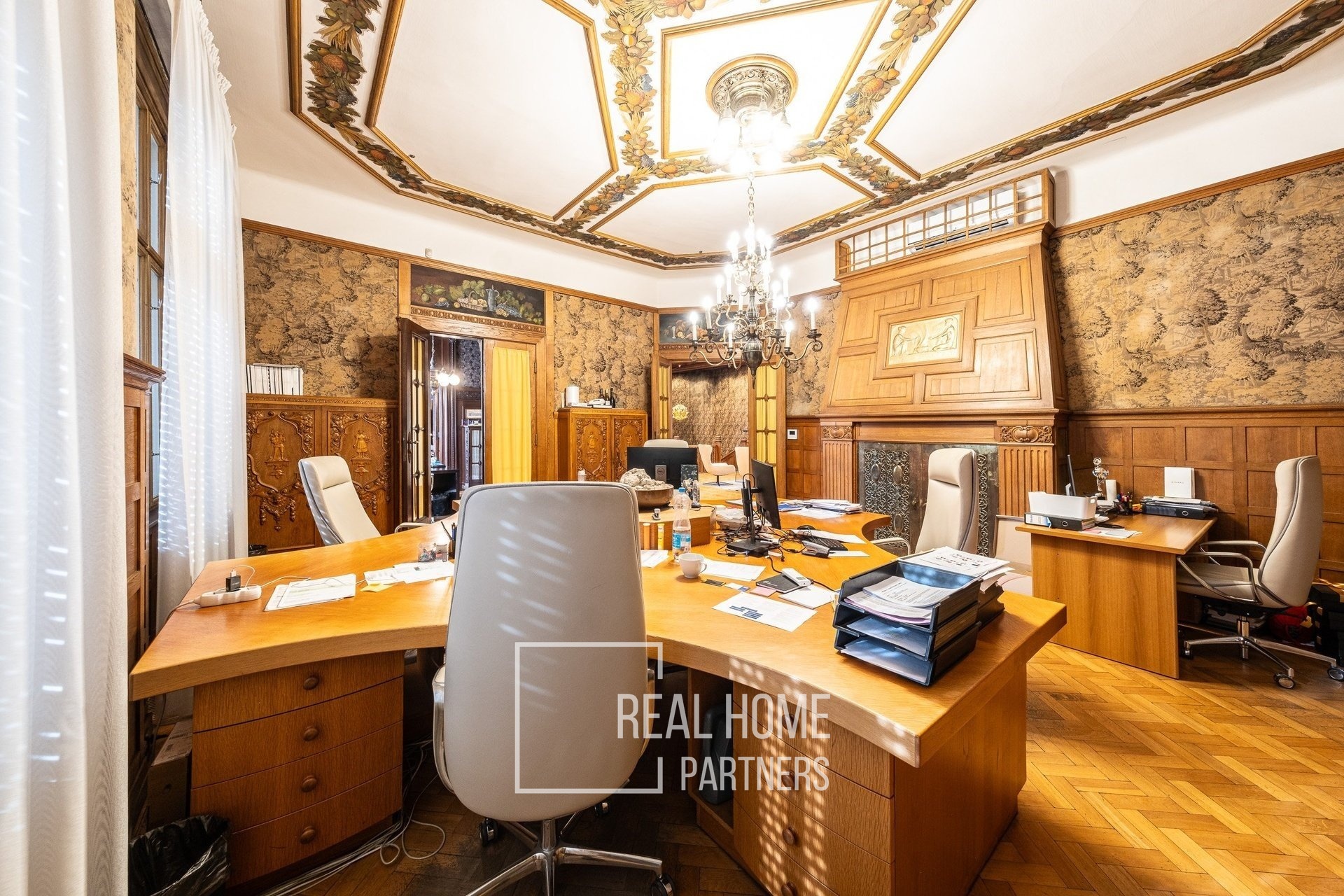 pronajem-reprezentativnich-kancelarskych-prostor-brno-pisarky-782-m2-terasa-139m2-zahrada-2aec17