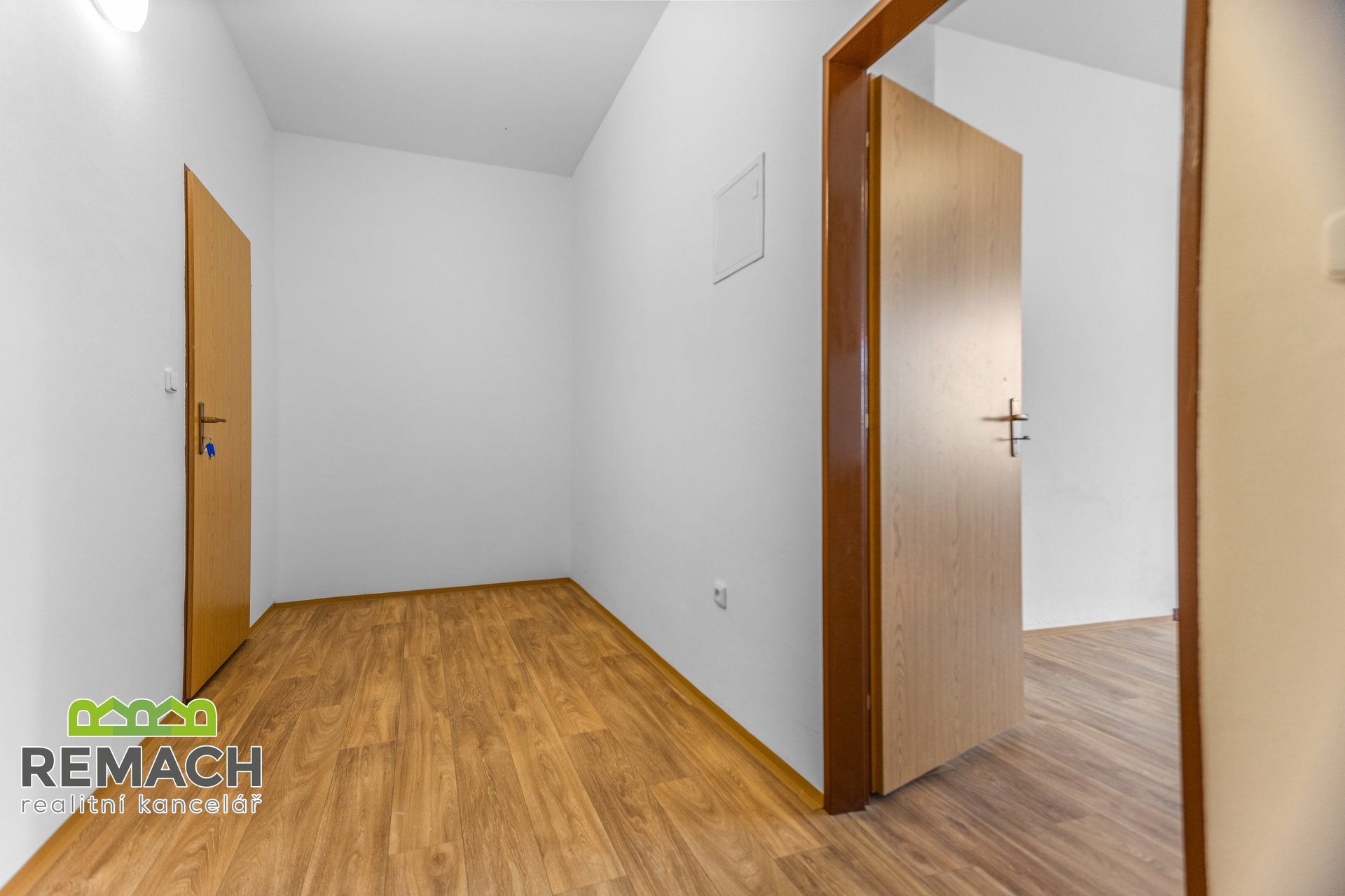 Kamenice 6