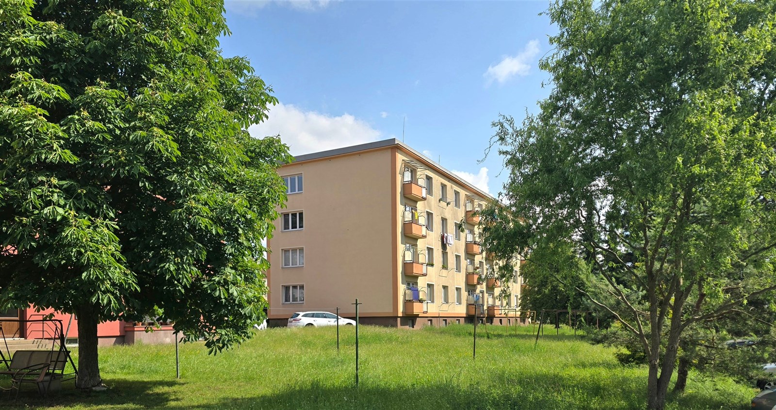Pohled na dům od západu