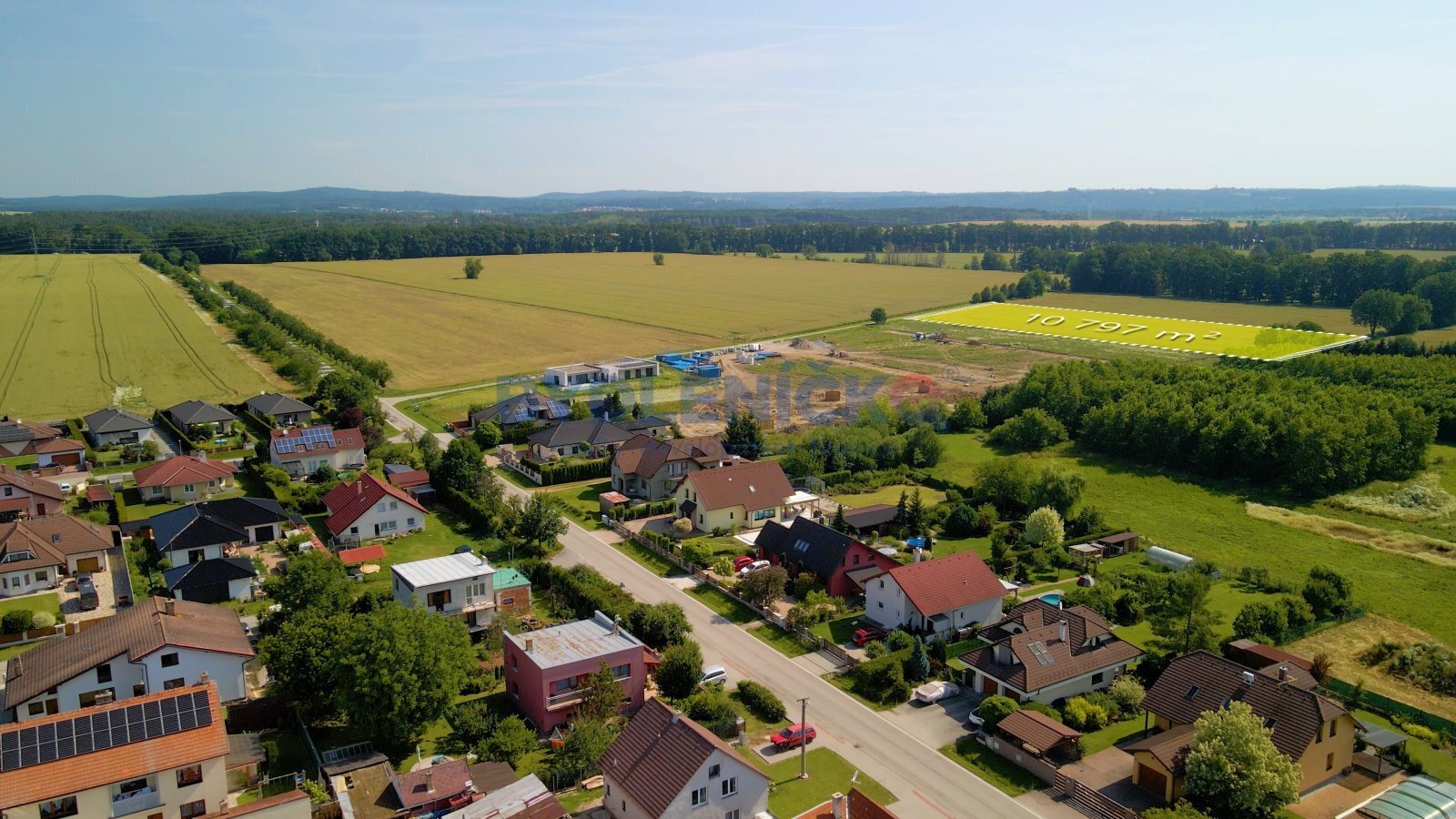 Prodej stavebního pozemku 10 797 m2 v obci Čejkovi