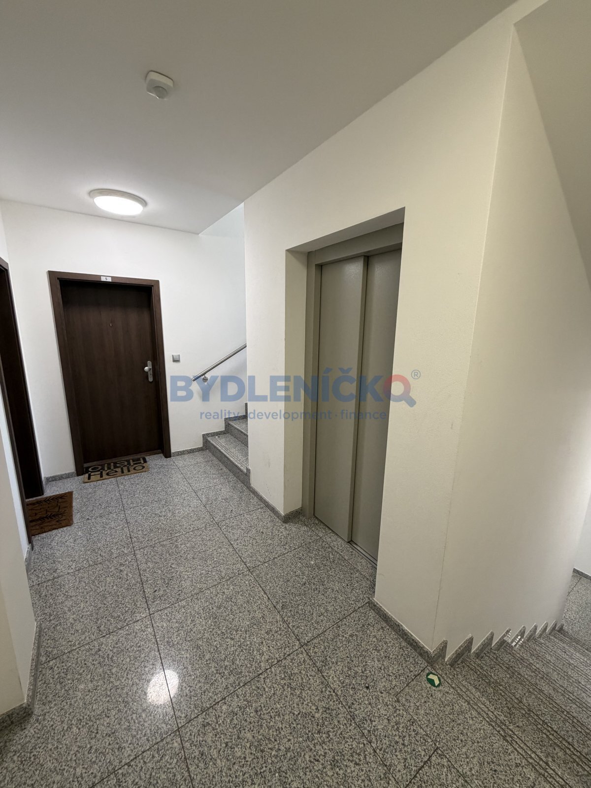 Prodej prostorného 2+kk v novostavbě, 71 m2, parko