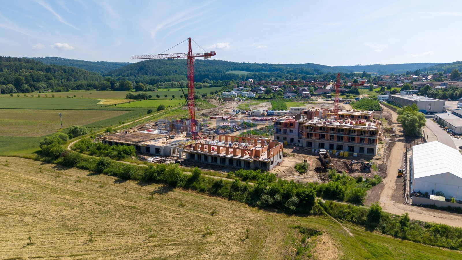 Prodej bytu 1+kk s balkonem, 42 m2, Hluboká nad Vltavou