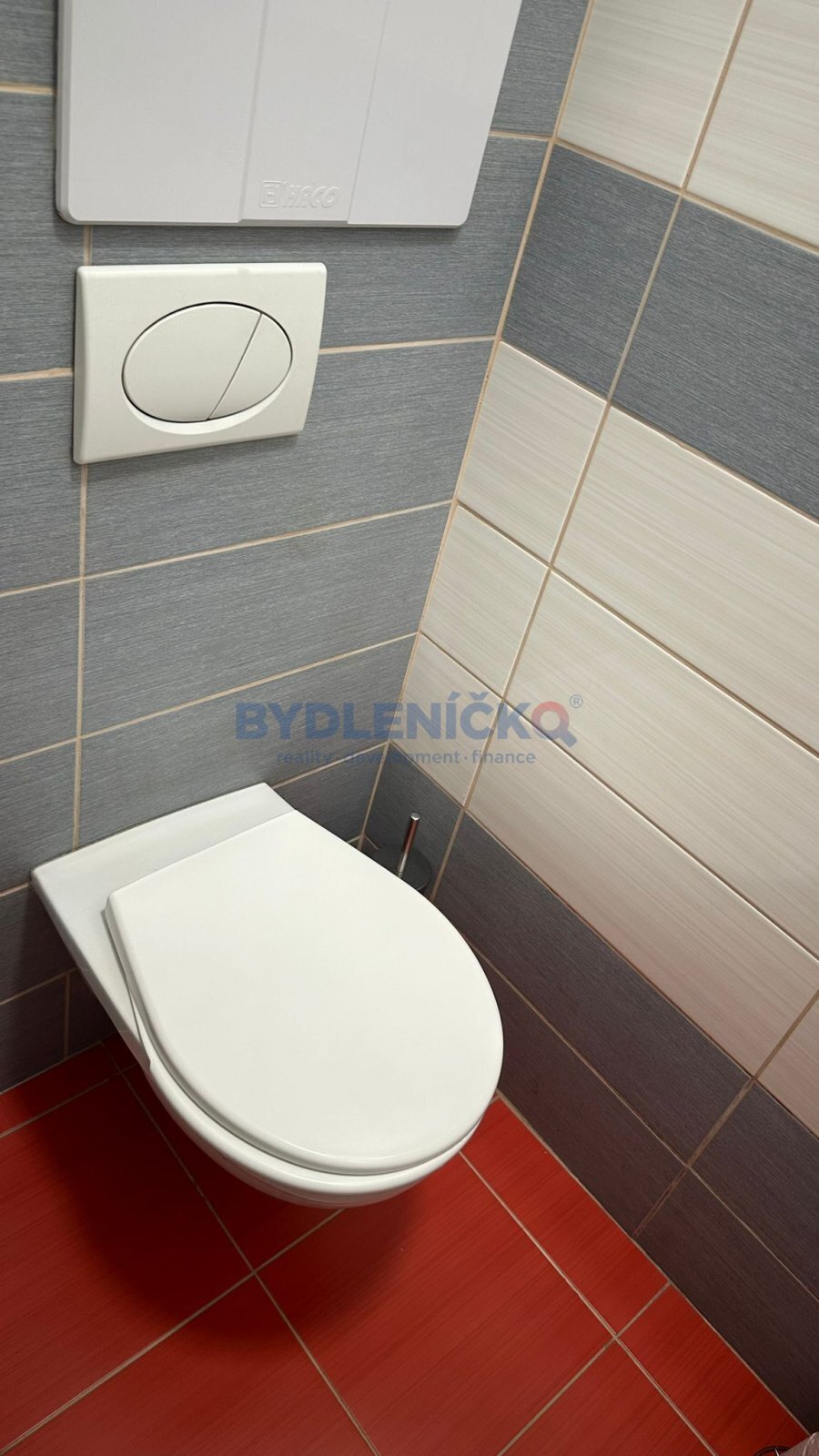 Pronájem kompletně vybaveného bytu 3+1, 67 m2, ul. Pekárenská, České Budějovice.jpg