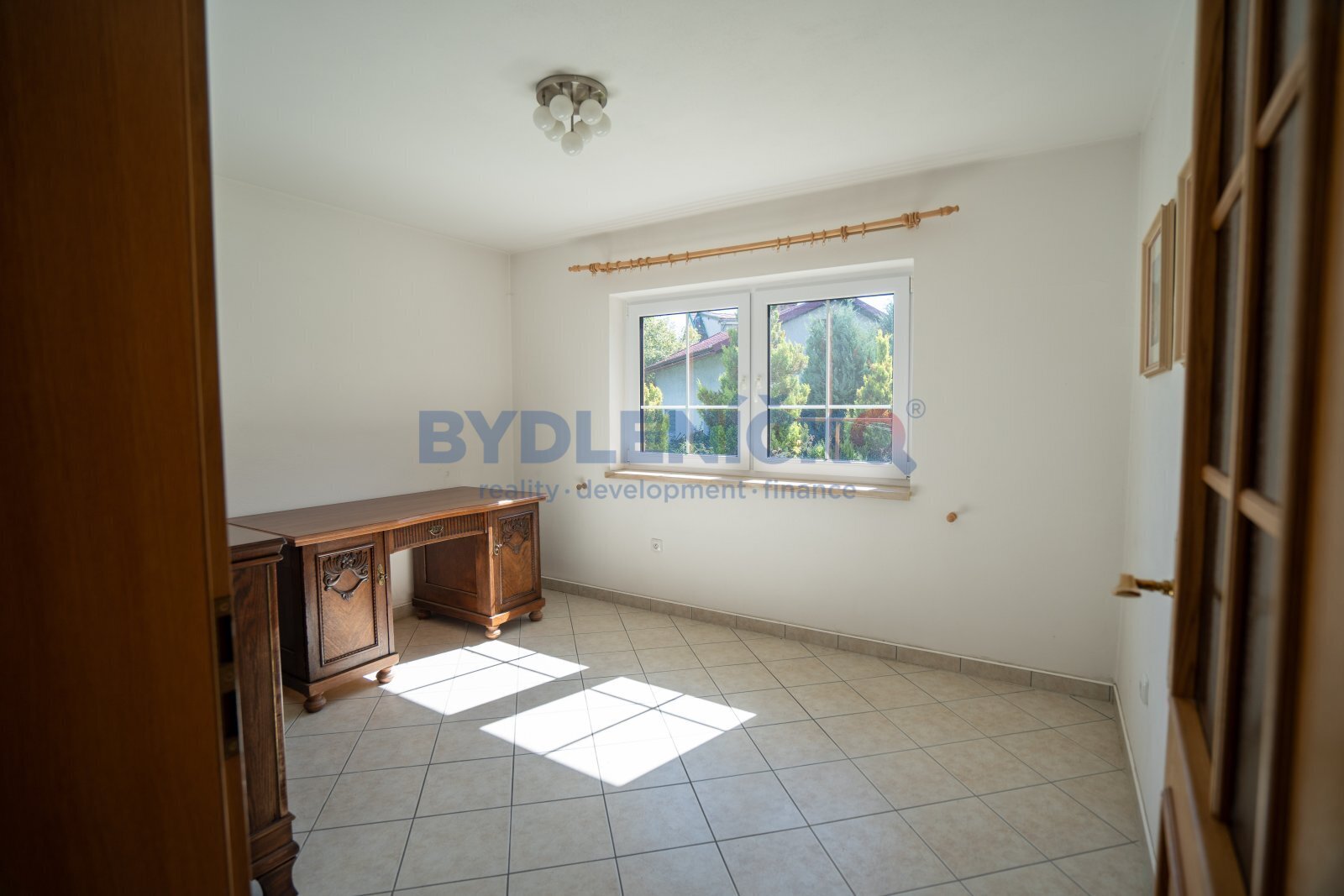 Prodej vícegeneračního domu, pozemek 701 m2, ulice