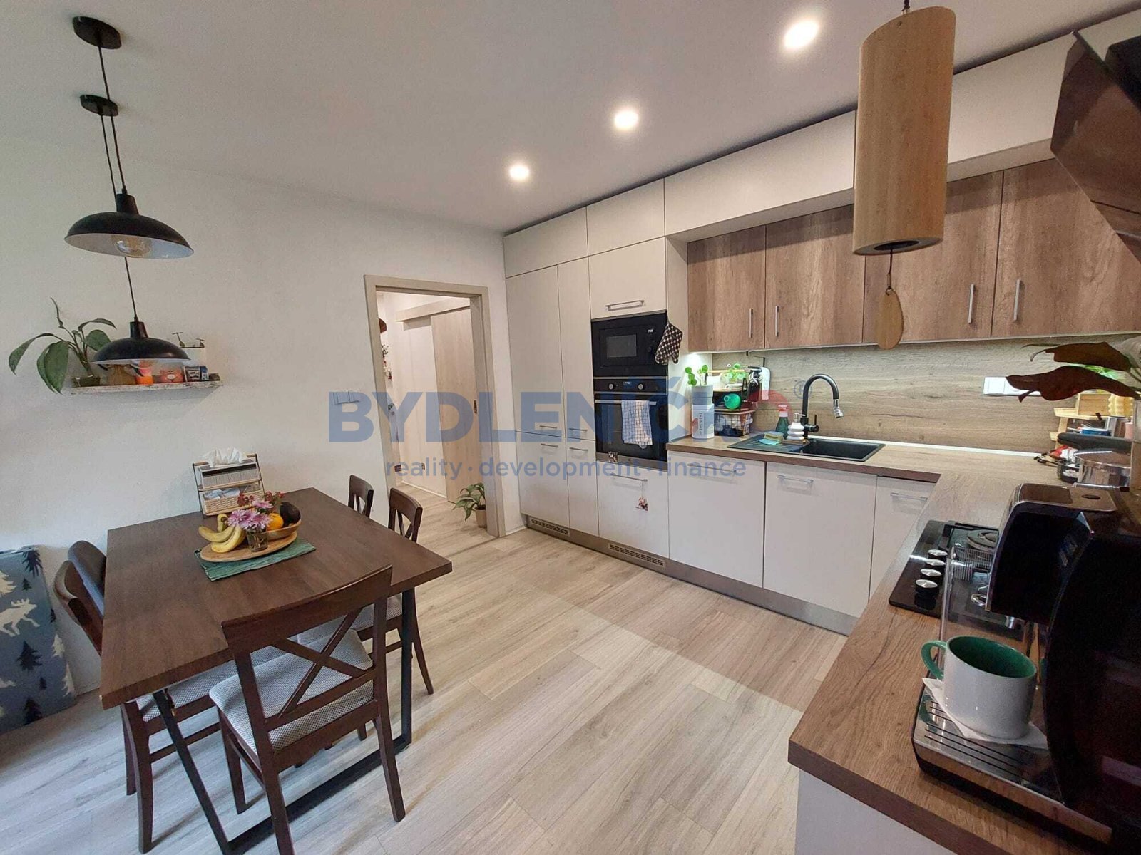 Pronájem bytu 3+kk, 64 m2, po rekonstrukci, ul. Plzeňská, České Budějovice