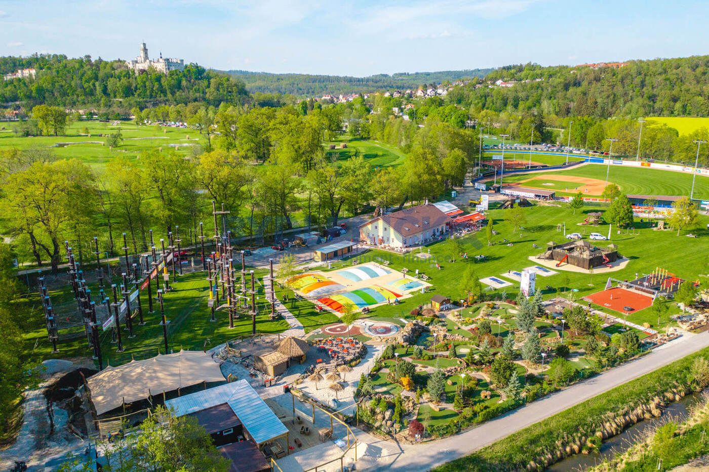 Prodej prémiového bytu 1+kk s balkónem v malebném jihočeském městečku Hluboká nad Vltavou