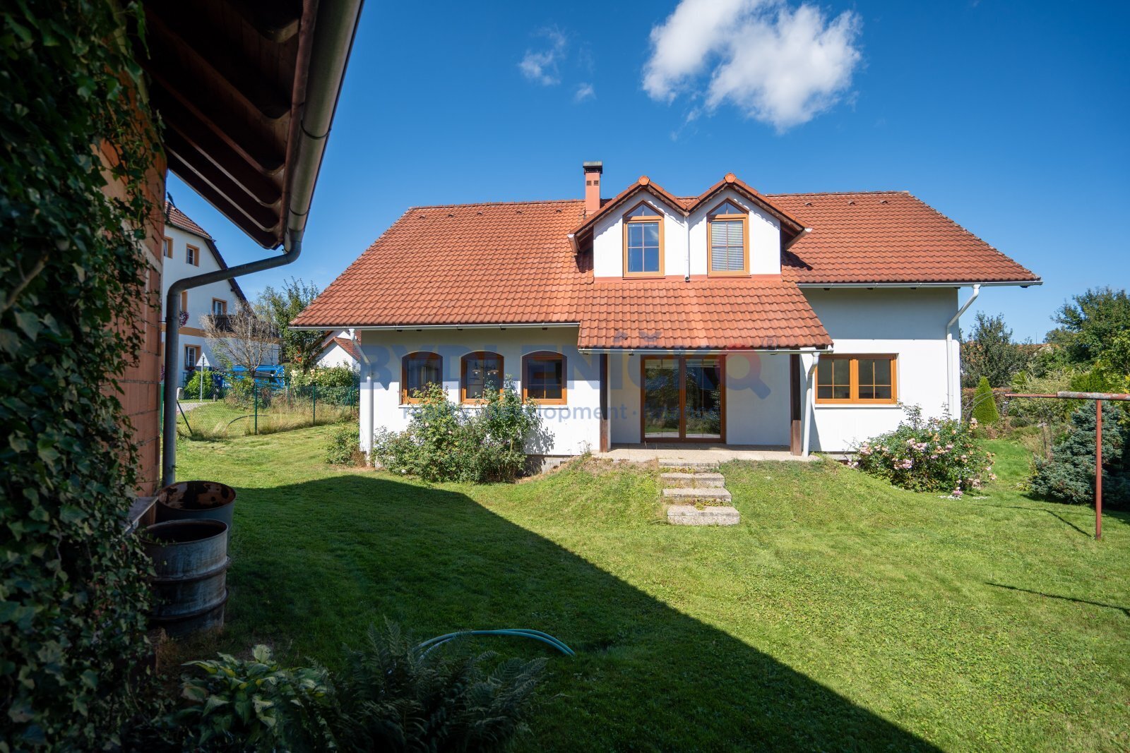 Prodej vícegeneračního domu, pozemek 701 m2, ulice