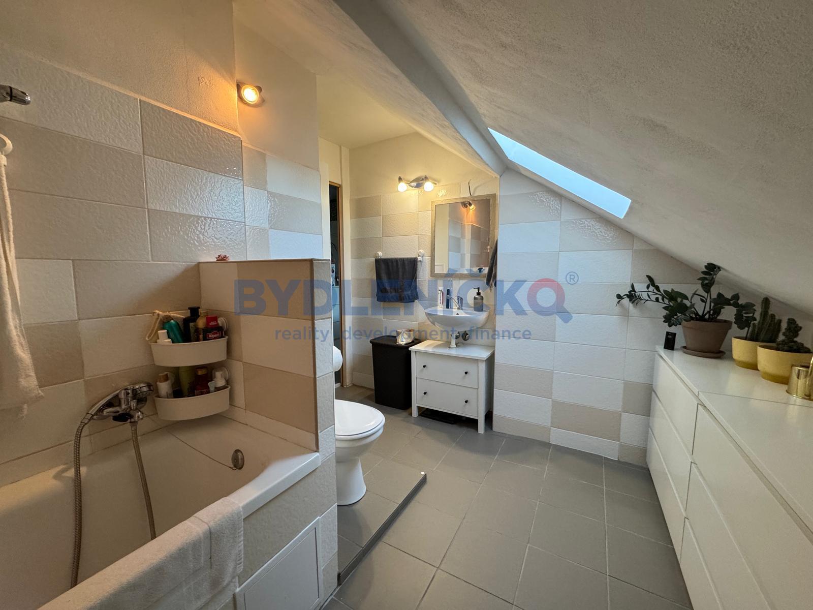 Pronájem bytu 1+1, 35m2, Břilice