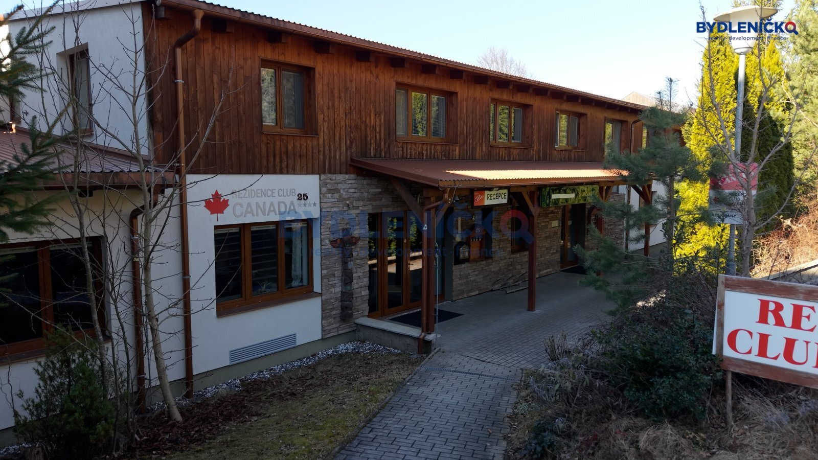 Prodej zaběhlého apartmánu 1+kk, 51 m2, Lipno nad 