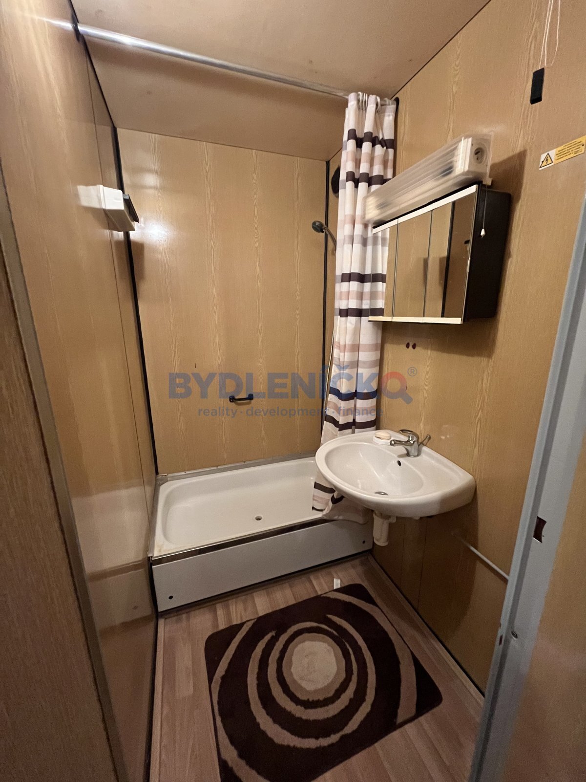 Pronájem bytu 1+kk, 32 m2, ul. J. Bendy, České Budějovice