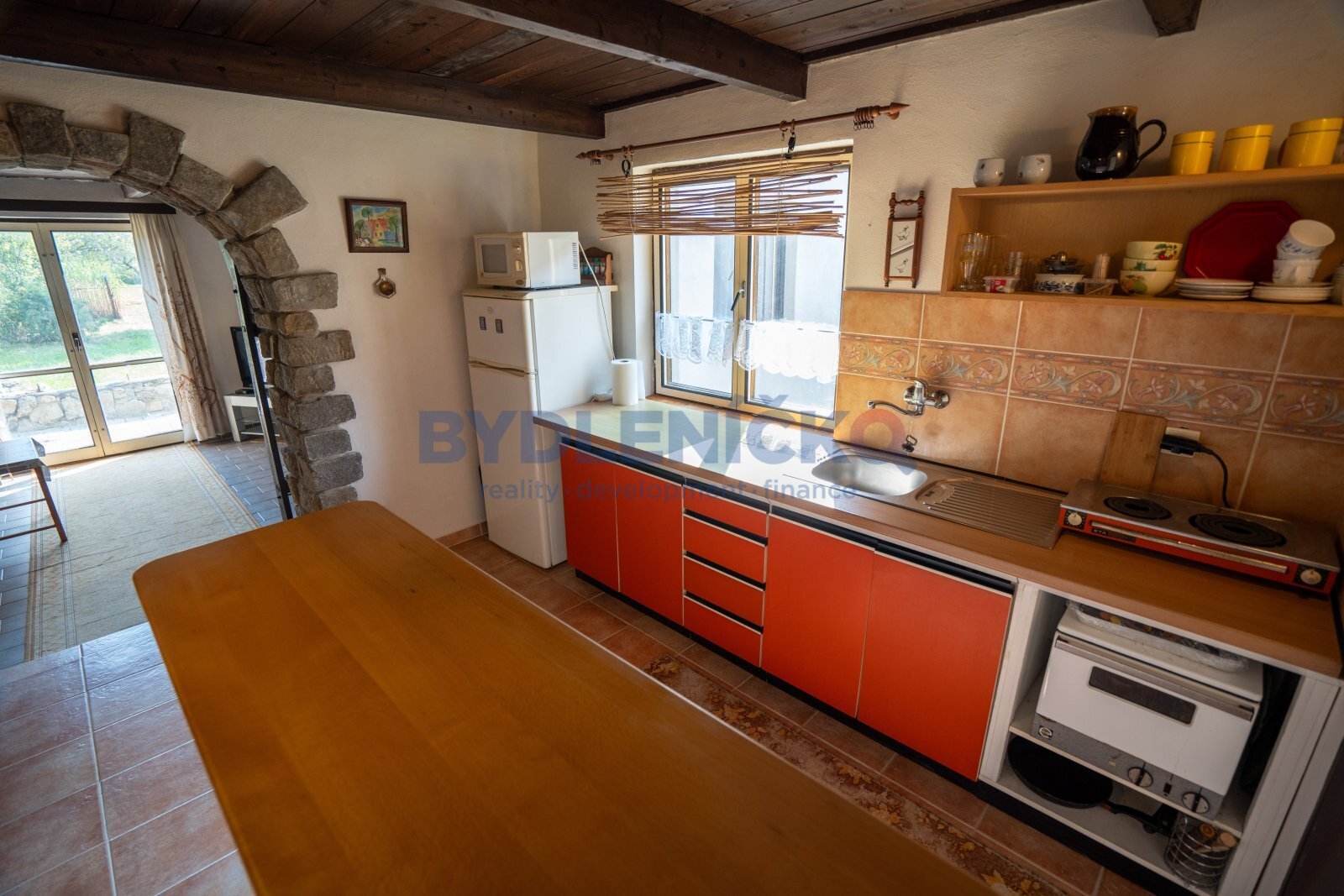 Prodej chalupy s pozemkem 4750 m2, Petříkov