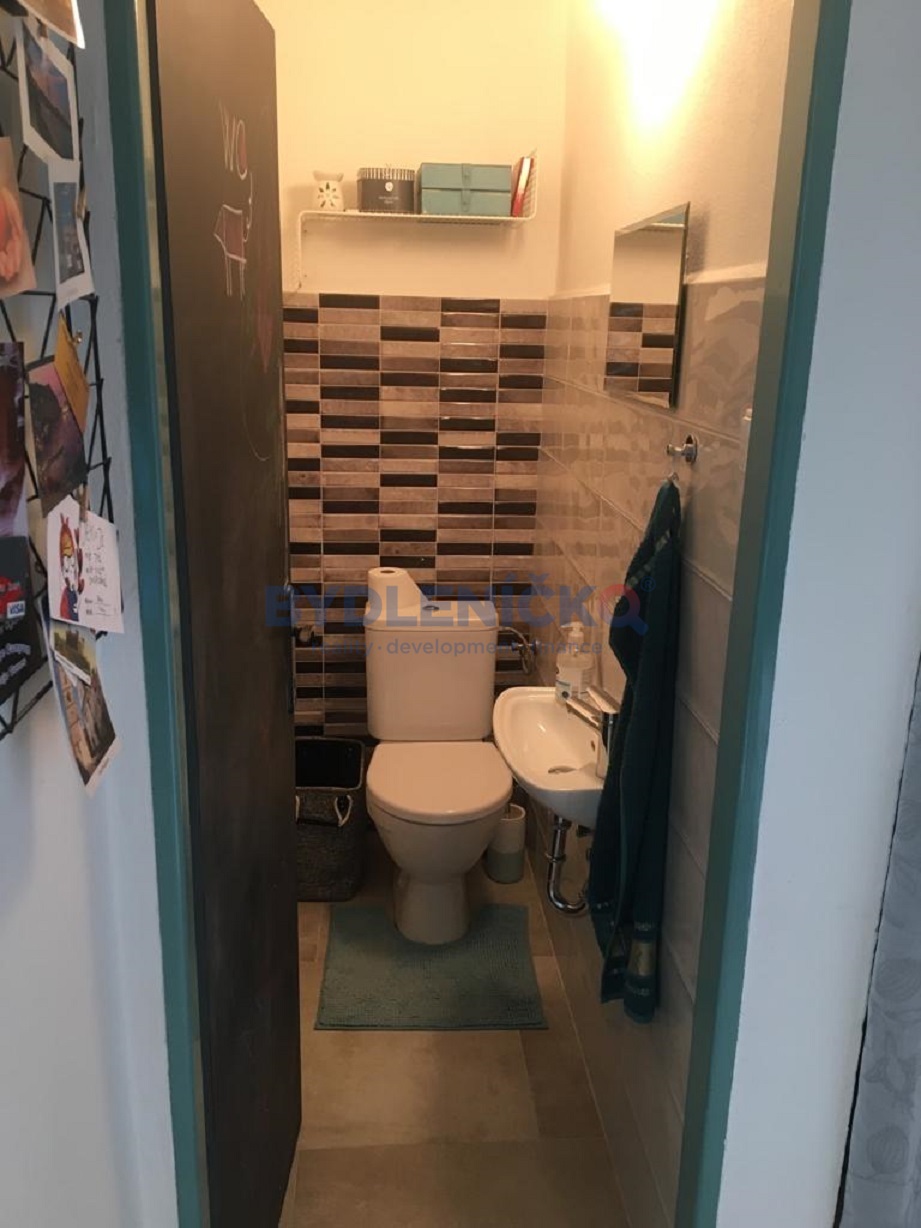 Pronájem bytu 2+1, 62m2, ulice Masarykova, Hluboká