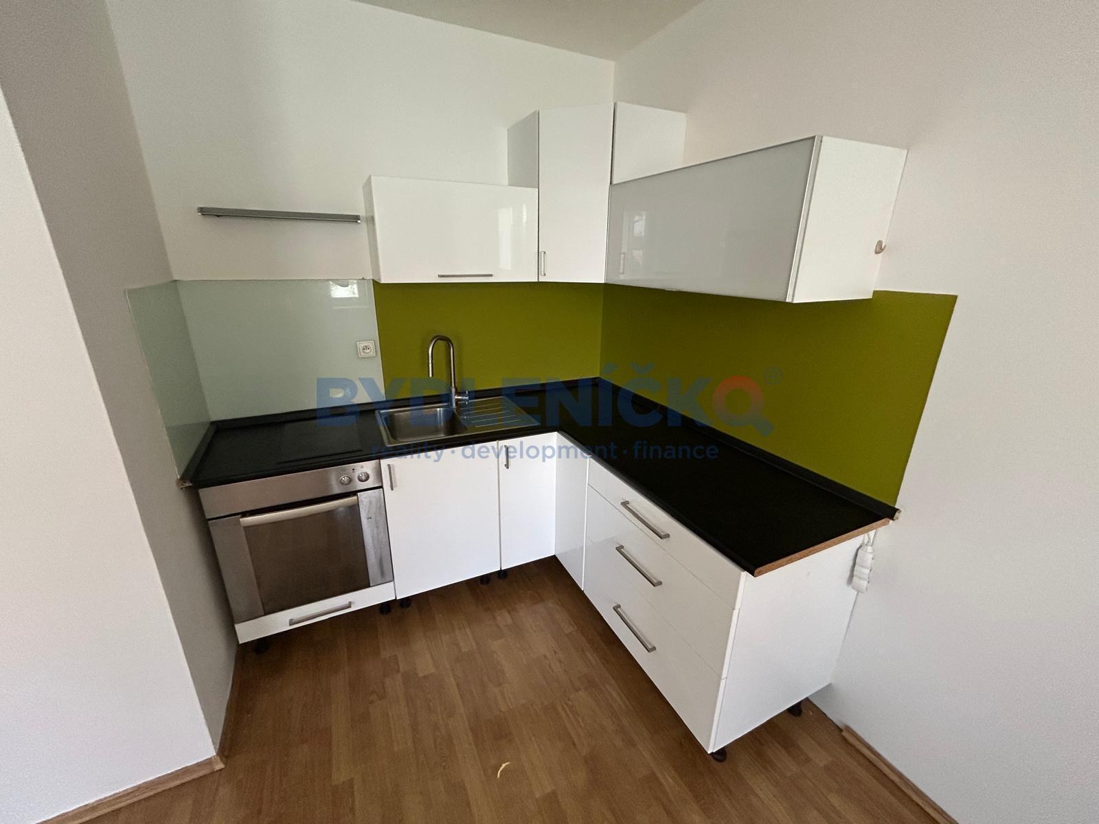 Prodej bytu 1+kk, ulice Lipenská, České Budějovice