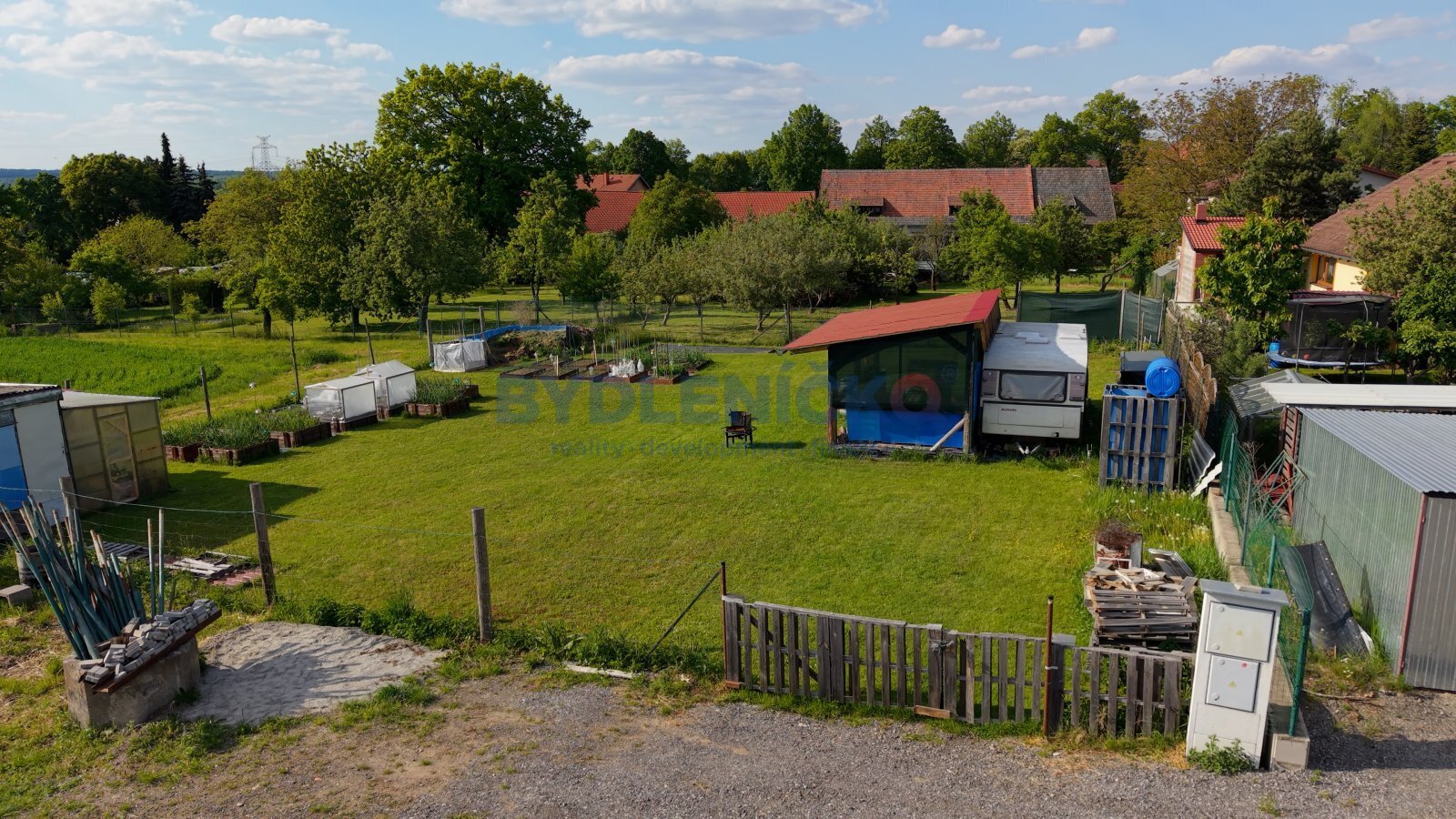 Prodej stavebního pozemku 715 m2, Libníč u Č. Budějovic