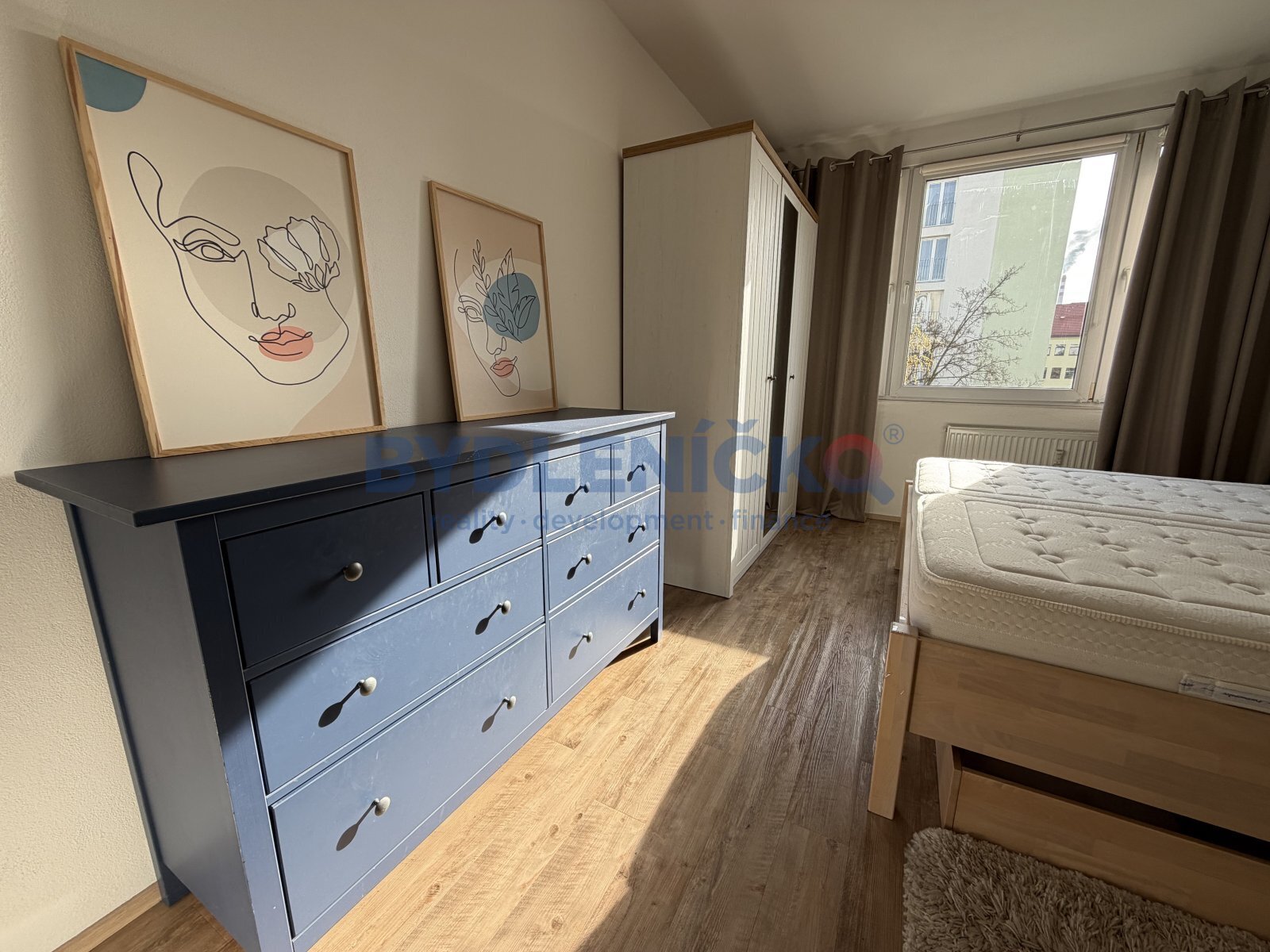 Pronájem vybaveného bytu 3+1, 85,4 m2, ul. Mánesov